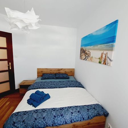 Apartament กดัญสก์ ภายนอก รูปภาพ